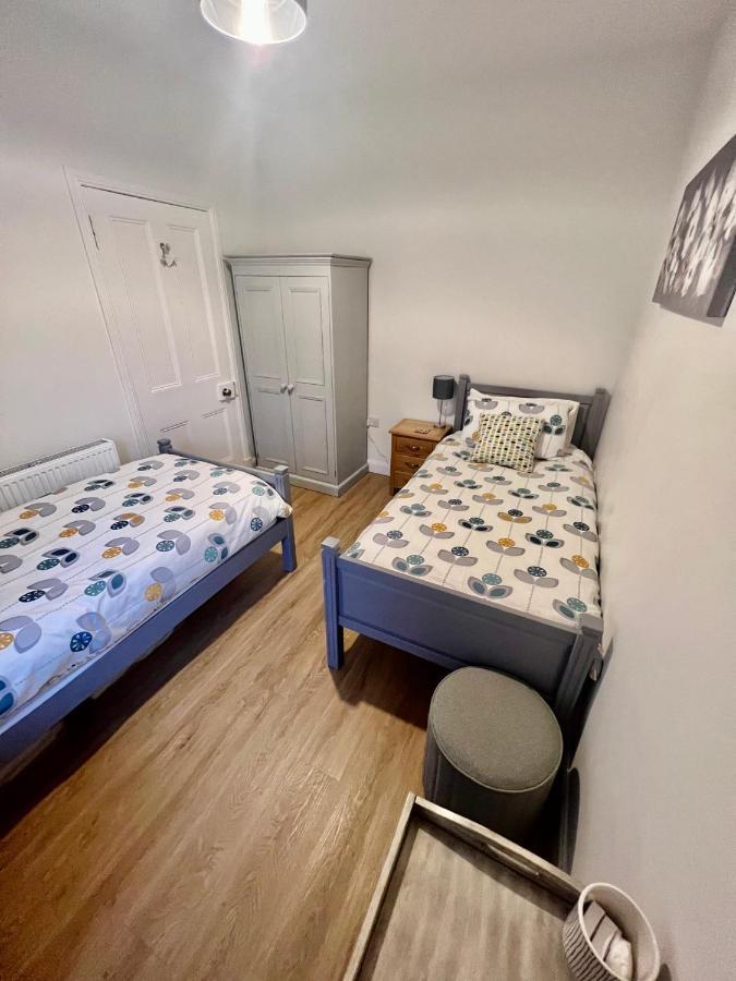 The Blue Door Apartment Къркъдбрайт Екстериор снимка